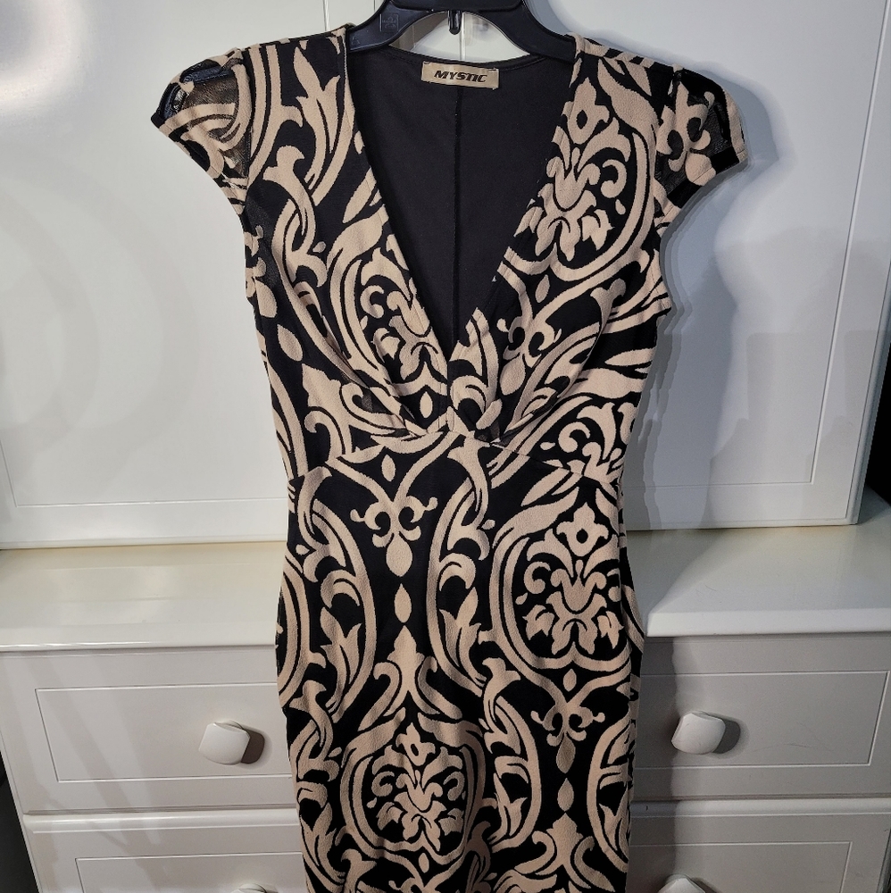Beautiful classy dress